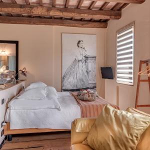 Suite with Garden View