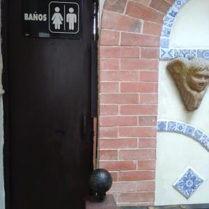 Basic Triple Room with Shared Bathroom