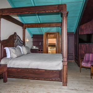 King Suite with Sea View