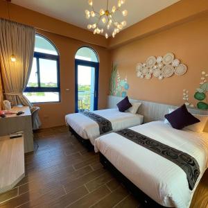 Deluxe Double or Twin Room with River View