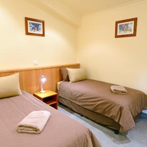Two-Bedroom Penthouse Apartment - Spion Kopje (4 Guests)