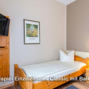 Single Room with Balcony