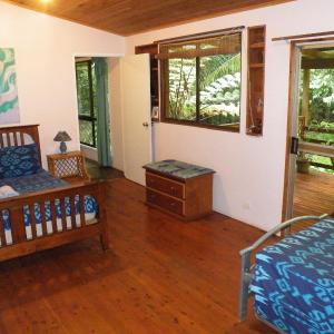 Large Double or Twin Room with Balcony (3)