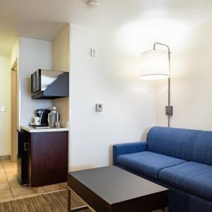 King Suite with Sofa Bed