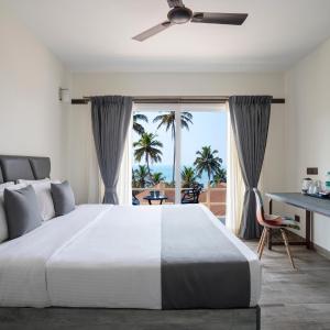 Ocean Delight with Balcony 