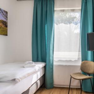 Single Room with Private Bathroom