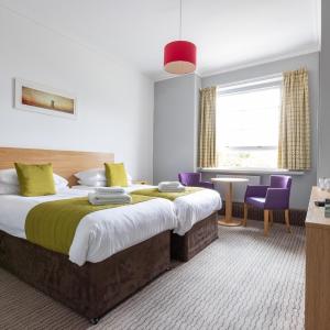 Twin Room with Sea View