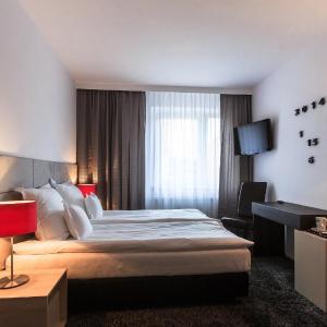 Deluxe Double Room with City View