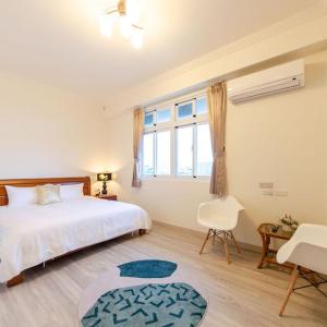 Deluxe Double Room with Shower