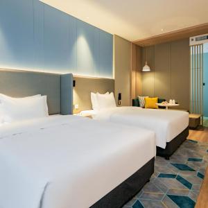 Standard Twin Room with Extra Floor Space