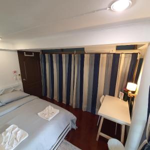 Standard Double Room with Shared Bathroom