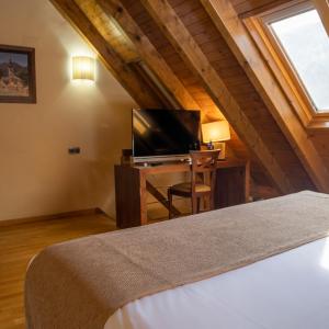 Junior Suite with Spa Bath