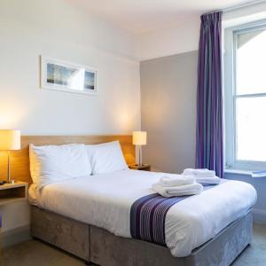 24HRS Stay - Double Room