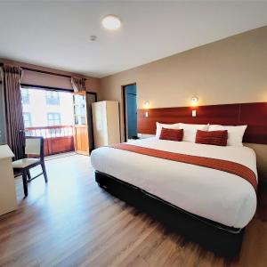 Superior Double or Twin Room with City View