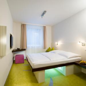 Budget Single Room