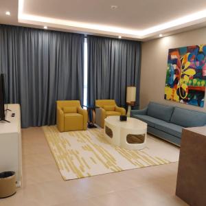 Superior King Suite