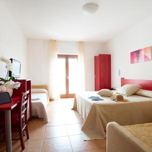 Quadruple Room with Balcony