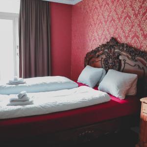 Small Double Room with private Whirlpool