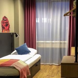 Single Room with Private Bathroom