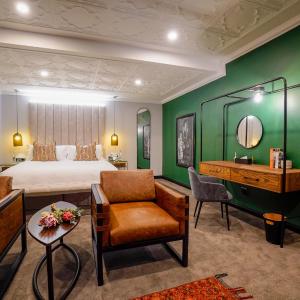 Presidential Suite