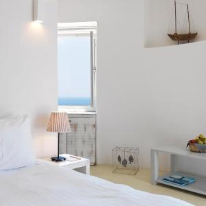 Double Room with Balcony and Sea View