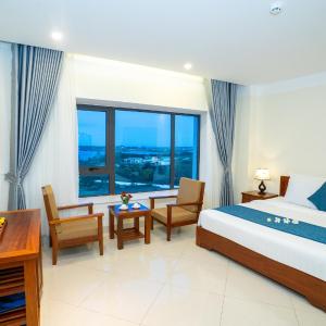 Deluxe Double Room with Sea View