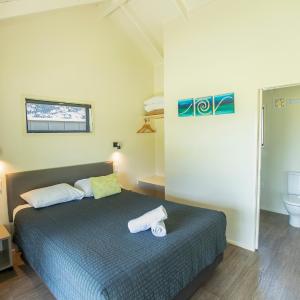 Bungalow with Private Bathroom
