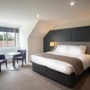 Pavilion Deluxe Double or Twin Room