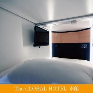 Capsule Room for Female without TV