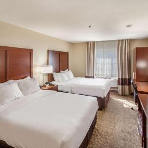 Queen Suite with Two Queen Beds - Non-Smoking