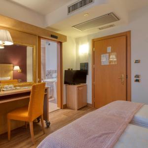 Double Room - Disability Access