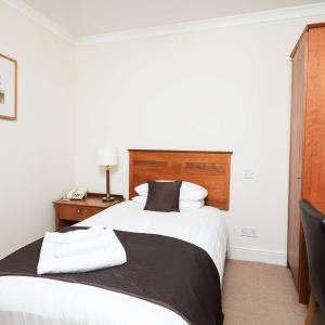 Single Room - Non-Smoking