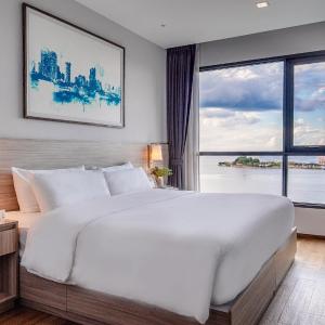  One Bedroom Premium Sea View  