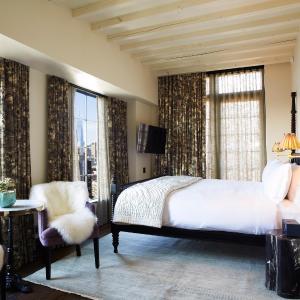 King Loft- High Floor