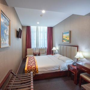 Premium King Room
