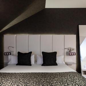 Quadruple Room (4 Adults)