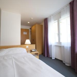 Small Single Room