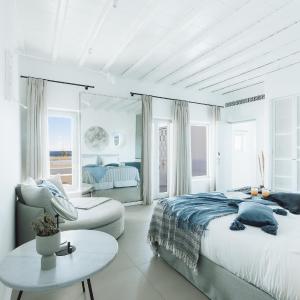 Friends & Family Suite