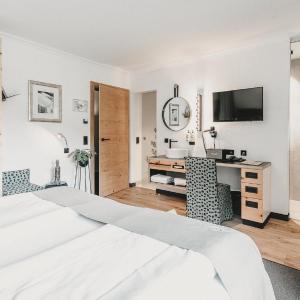 Small Double Room