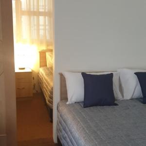 Family Room (4 Adults)