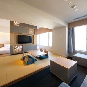 Suite Room with Tatami Area with Hot Spring Bath