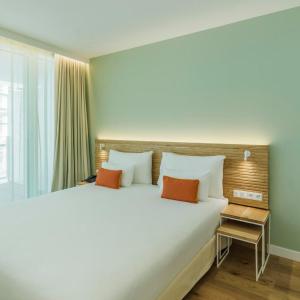 Superior Suite with Balcony and Lateral Sea View