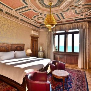 Triple Suite