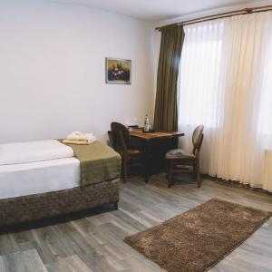 Single Room with Private Bathroom