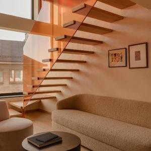 Large Suite