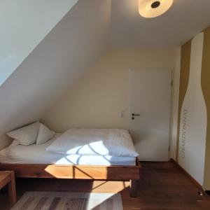 Budget Single Room