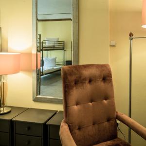 Single Bed in Mixed Dormitory Room