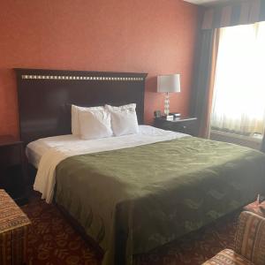 King Room - Accessible/Non-Smoking