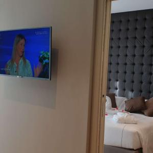 Queen Suite with Balcony