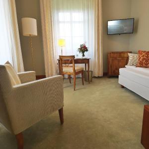 Deluxe Single Room